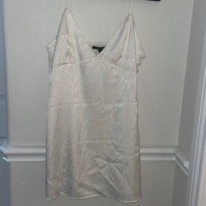 Forever 21 woven mini dress with reflective zebra design 🦓